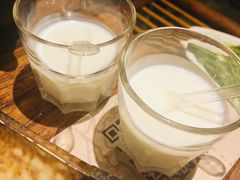 -老牌坊云南鱼豆花火锅(爱建店)