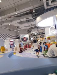 -米兜欢乐王国·儿童乐园(宝安益田假日天地店)