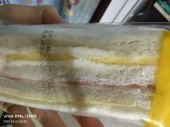 -皇冠幸福里动物奶油生日蛋糕(石桥店)