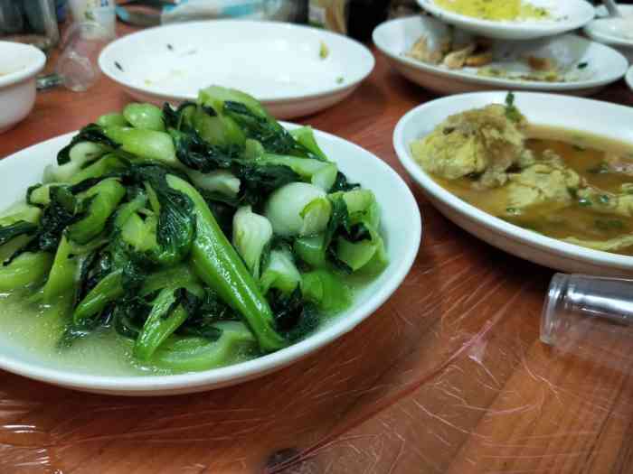 老滋味农家乐(崇明店)-"菜品:中规中矩的农家菜,菜量实在,小葱炒.