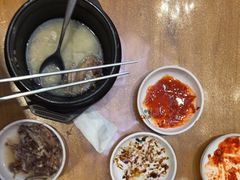 -长寿参鸡汤(朝韩风情街店)