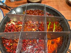 -周小明火锅(黑金冠社区店)