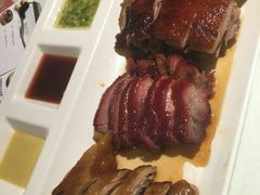 -新大咀港式茶餐厅(宝山万达店)