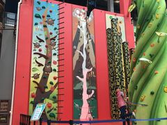 -蒙特利亲子乐园