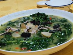 -巫记鸡饭店