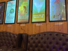 -明日世界密室轰趴·剧本桌游·箭馆团建(国贸店)