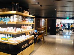 -星巴克臻选(国贸商城首店)