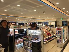 -关西国际机场直营免税店