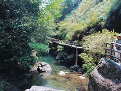 -石台牯牛降景区