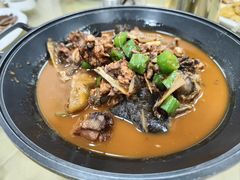 荆沙甲鱼-沪依小酒馆心意菜