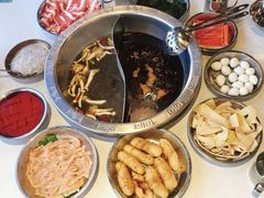 卜卜贝鸳鸯锅-憨铁匠老火锅(龙岗万科里店)