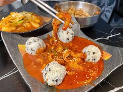 火辣无骨鸡爪-HONGA HONGA雄家(曹路店)