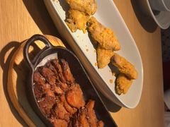 -蜜桃餐厅·伴山(绿宝广场店)