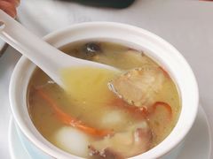 -萃华海鲜阁大排档(五四广场店)