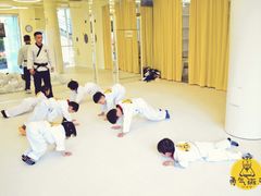 -勇气斑马·巴西柔术&跆拳道(浦东三林店)