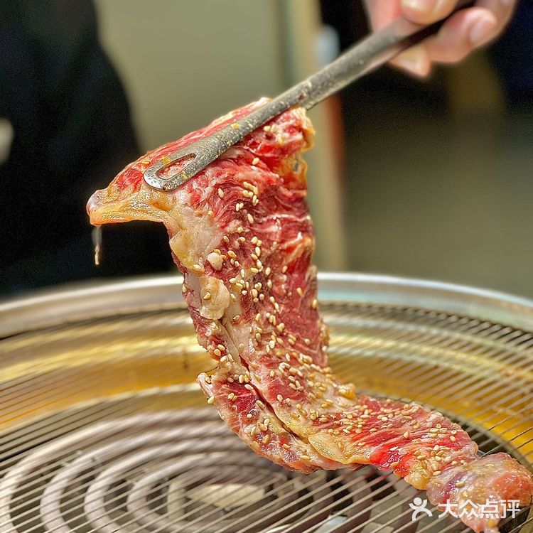速来❗️又在青浦附近发现好吃的泥炉烤肉🍖