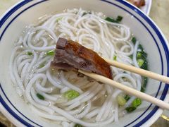 -香辉食馆(新兴路店)
