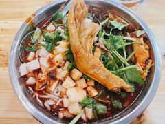 -柳州肥姨妈大骨螺蛳粉(东靖路店)