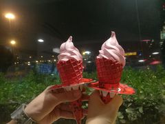 -麦当劳(展览路店)
