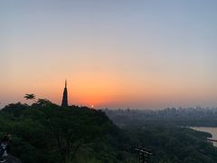 -宝石山