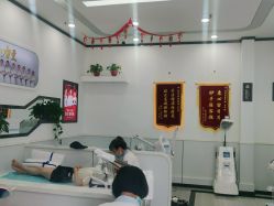 -蕾特恩专业祛痘·皮肤管理