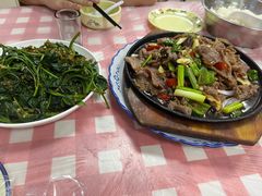 -洪霞餐馆