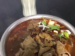 -薛记襄阳香辣牛肉面(平安路店)