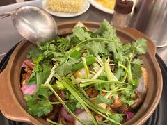 -胡须佬鸡煲四季火锅店(石厦西村直营店)