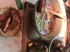 -百春原湖南牛肉粉(百联世纪店)