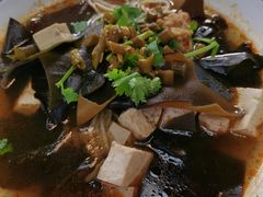 -郭小侠襄阳牛肉面·武汉热干面(洛溪店)