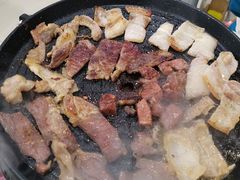 -焱味真•韩牛自助烤肉(大学城店)