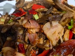 -秦扬居特色菜馆(上王村)