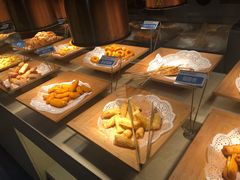 -蒙肥羊·酸汤潮牛·鲜牛肉火锅烤肉自助(岗顶店)