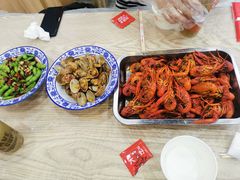 -江城燕子大排档(江汉路步行街店)