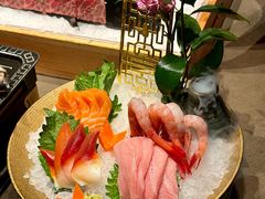 -蟹犇前•帝王蟹雪蟹(陆家嘴店)