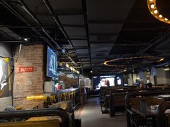 -麦凯伦烧烤·精酿超级工厂店(金桥总店)