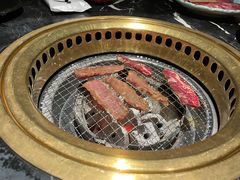 -山川小町·极番烧肉(新地假日广场店)