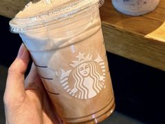 -星巴克(长沙桃子湖店)