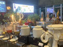 -美食汇·海鲜自助餐·家庭聚会·商务宴请(青秀万达文华店)