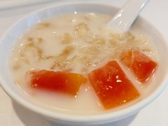 银耳木瓜奶-川香楼酒家