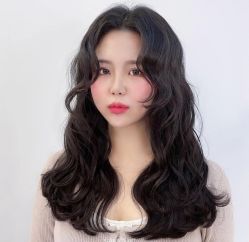-TOP HAIR SALON