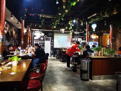 大堂-·缸桶屋·韩式牛肋条自助烤肉(西湖D11店)
