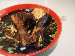 -小龙大肉面馆