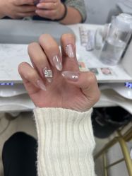 -尤米一站式美甲美睫