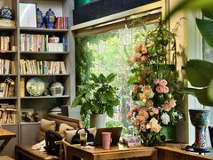 -谷咖啡·鲜花绿植花园餐厅