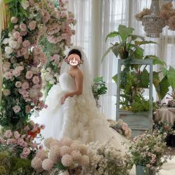 -城市花园婚纱摄影