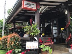 -Dash Teak House