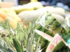 -三亚火车头万人海鲜广场