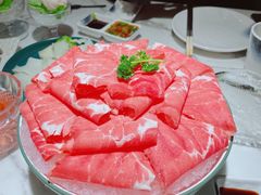 牛相间-无界釜·河豚鱼汤锅(红山动物园店)