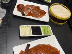 -艳阳天民俗村(公园路店)